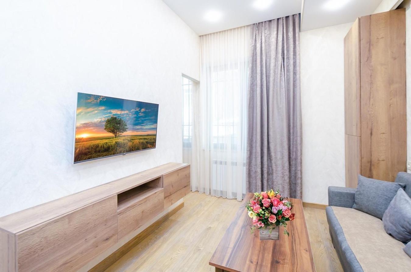 15. Double Room Apartaments With Fresh Style Γιερεβάν Εξωτερικό φωτογραφία