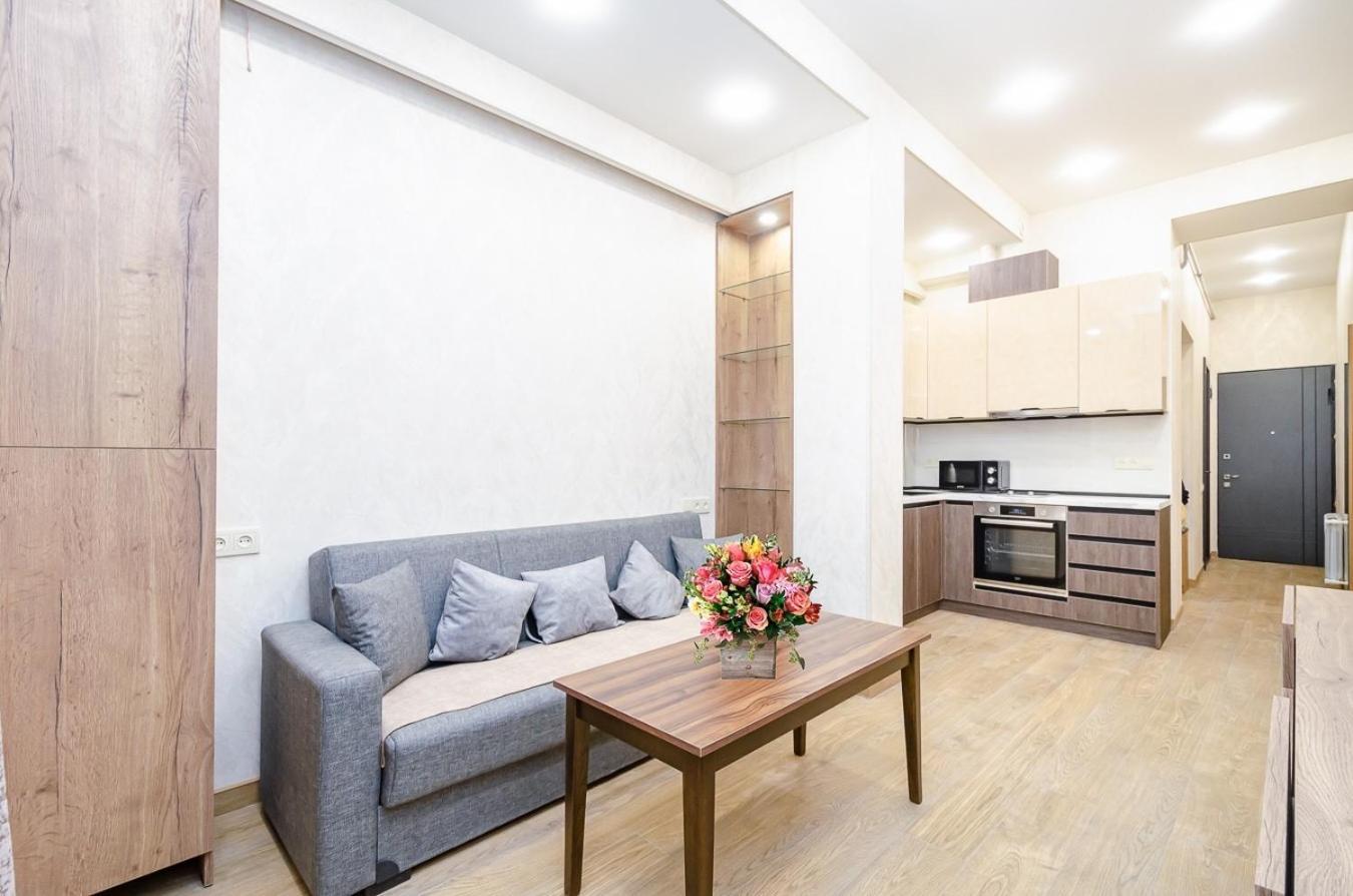 15. Double Room Apartaments With Fresh Style Γιερεβάν Εξωτερικό φωτογραφία